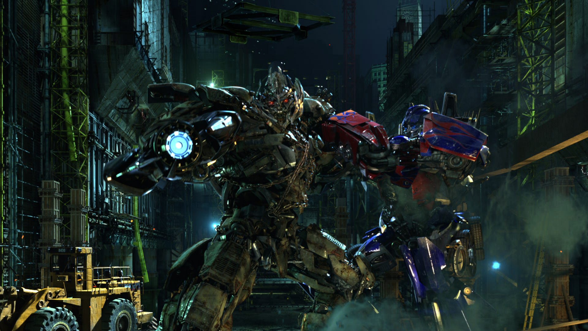 Optimus Prime and Megatron battle it out  Image courtesy of Unviersal Orlando