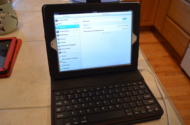 The Digital Treasures Power and Keyboard Case roll several iPad accessories into one. Photo: Patricia Vollmer.