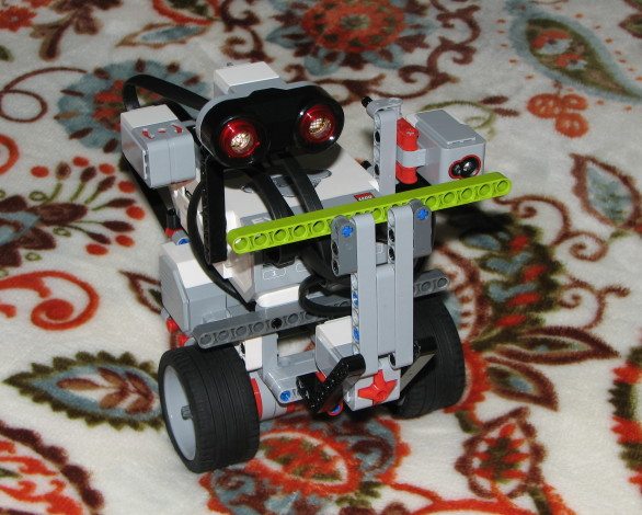 Lego Mindstorms EV3 robot. Image: Maryann Goldman