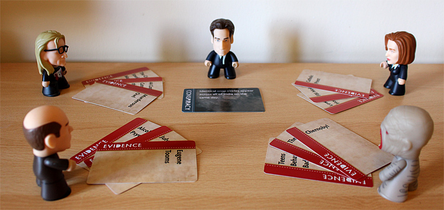 Mulder faces his friends and foes while playing The X-Files: Conspiracy Theory, Image: Sophie Brown