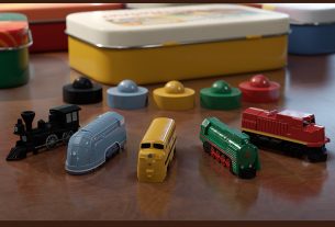 Deluxe Board Game Train Sets, Image The Little Plastic Train Company
